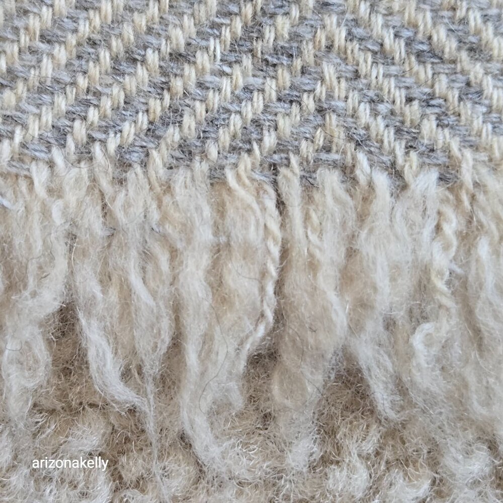 Cashmere Wool Herringbone Scarf Classic Grey Taupe Flawless - Picture 5 of 14